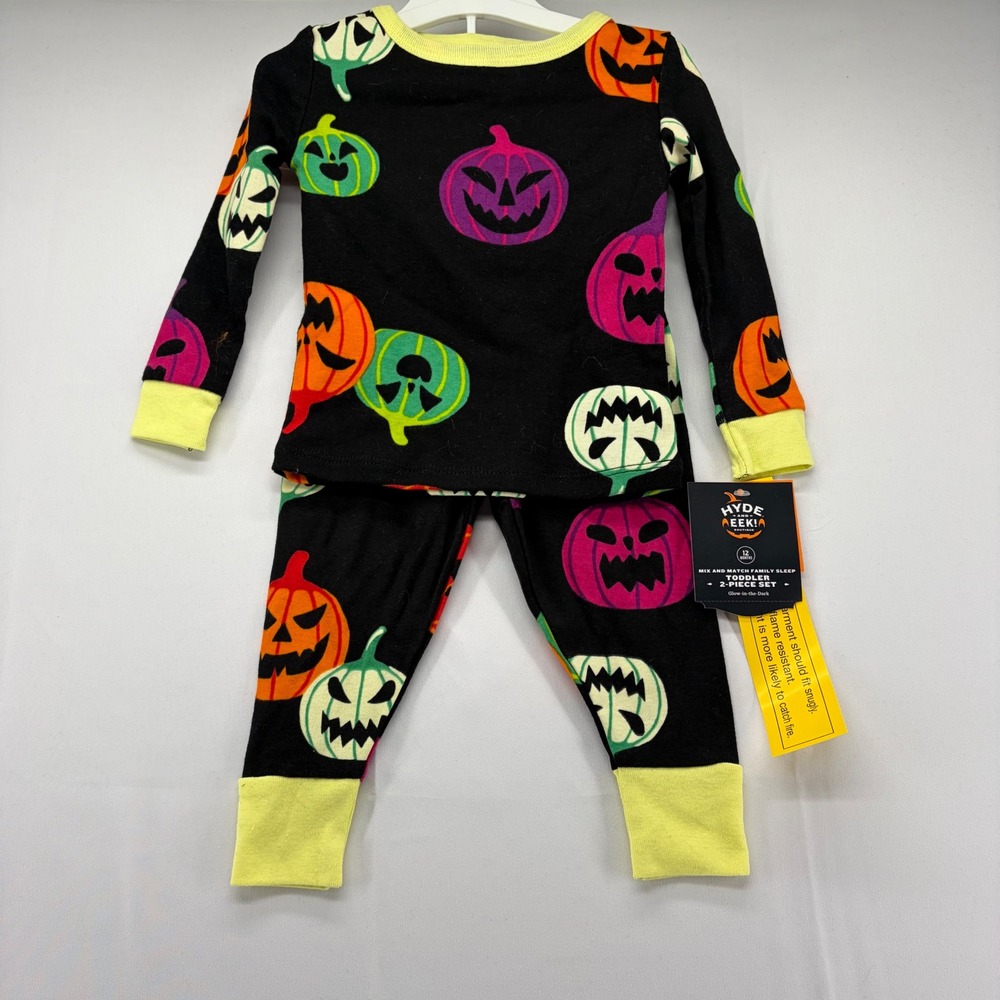 Hyde and EEK Boutique Toddler Halloween Glow In The Dark Pumpkin Pajama Set 12M